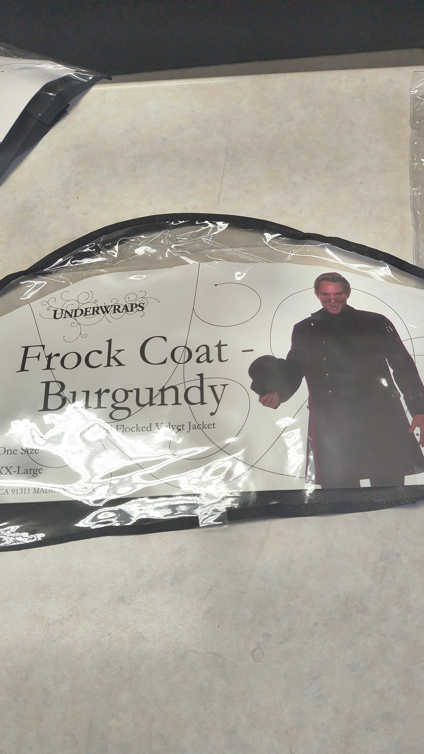 Velvet Frock Coat - Burgundy (One Size)