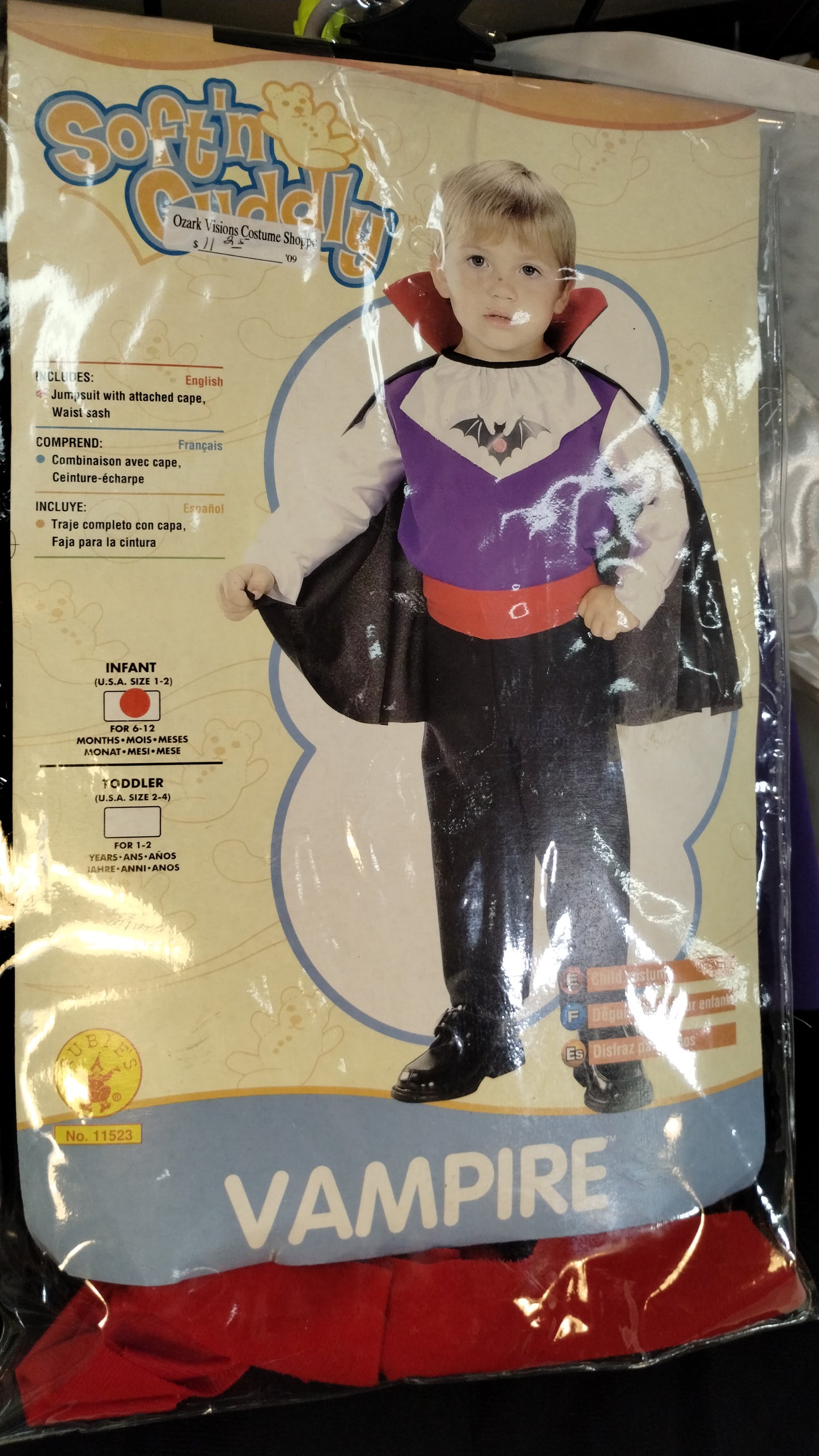 Tiny Vampire - (1-2)