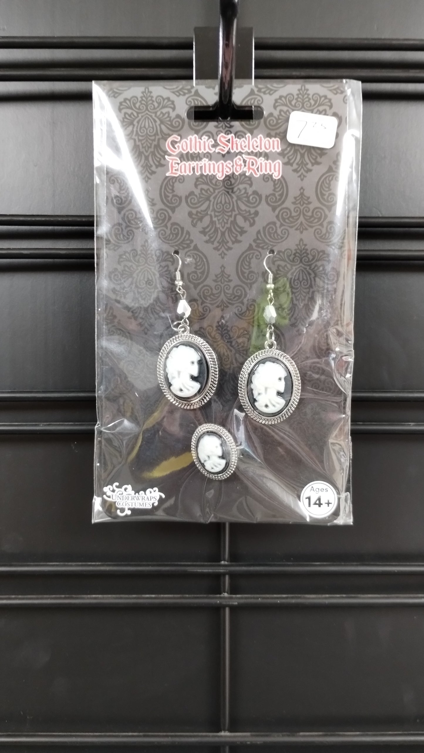 Gothic Cameo Ring & Earrings
