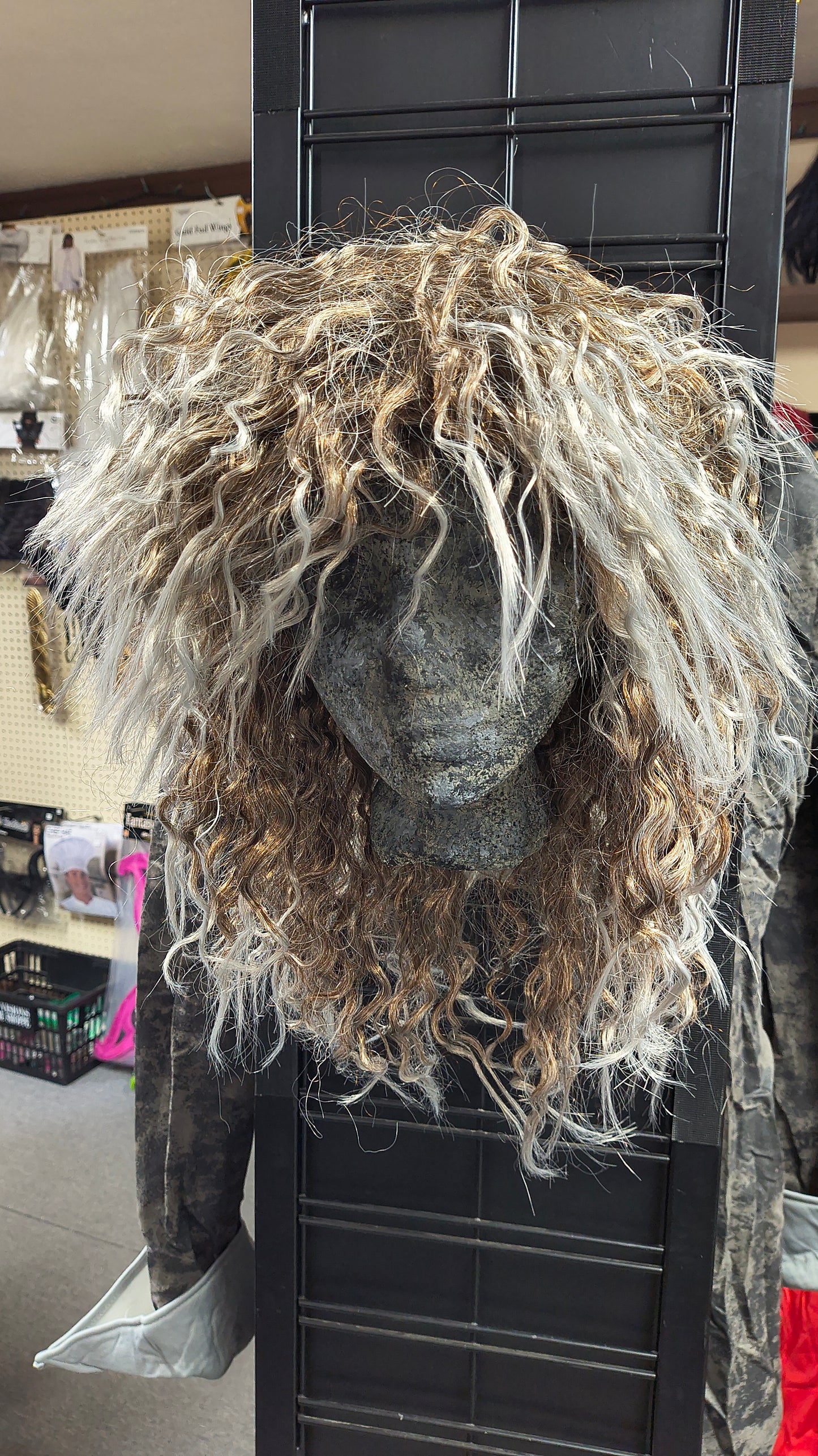 Rocker Wig -Multicolor