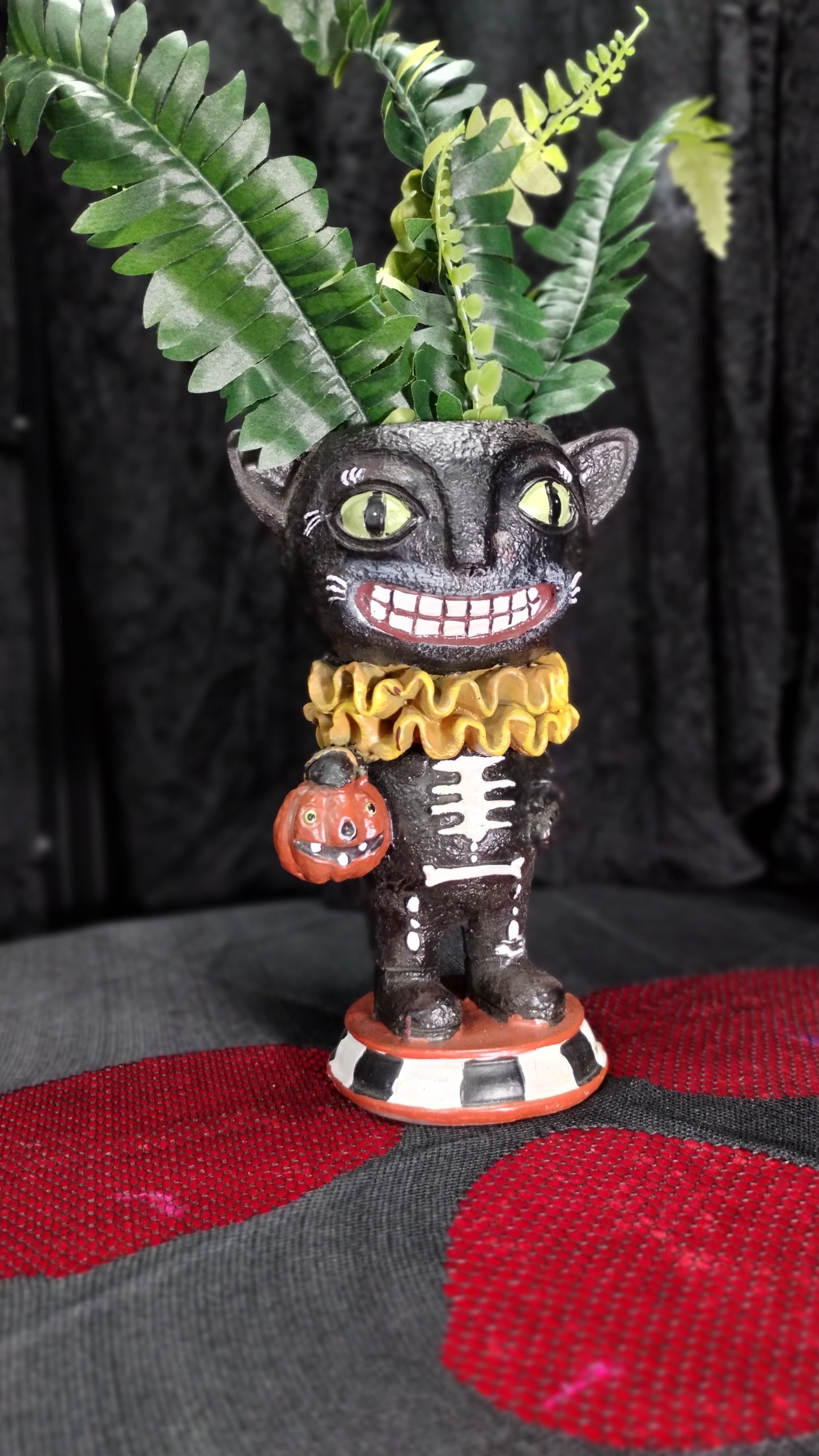 Black Cat Planter