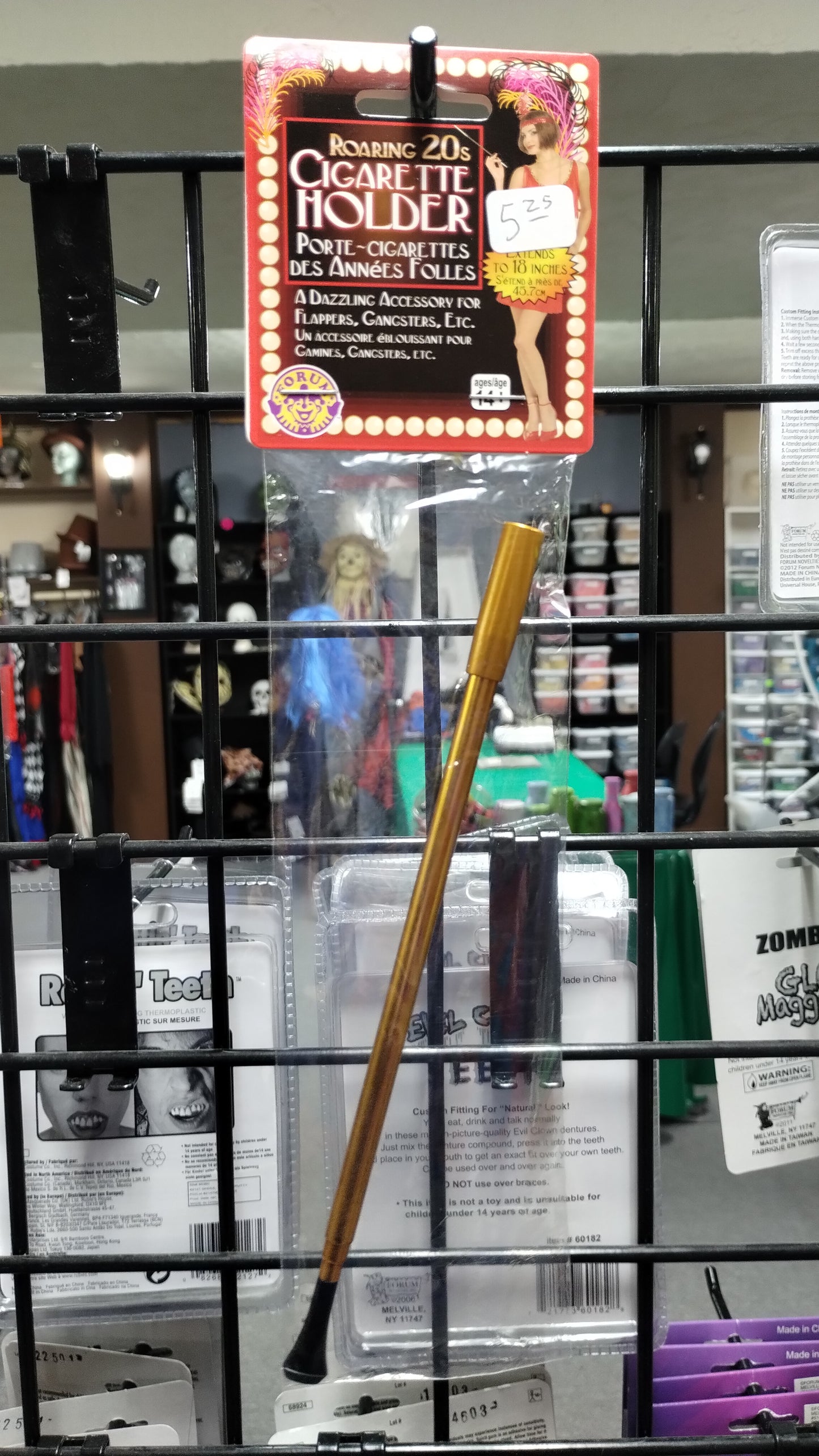 1920's Cigarette Holder