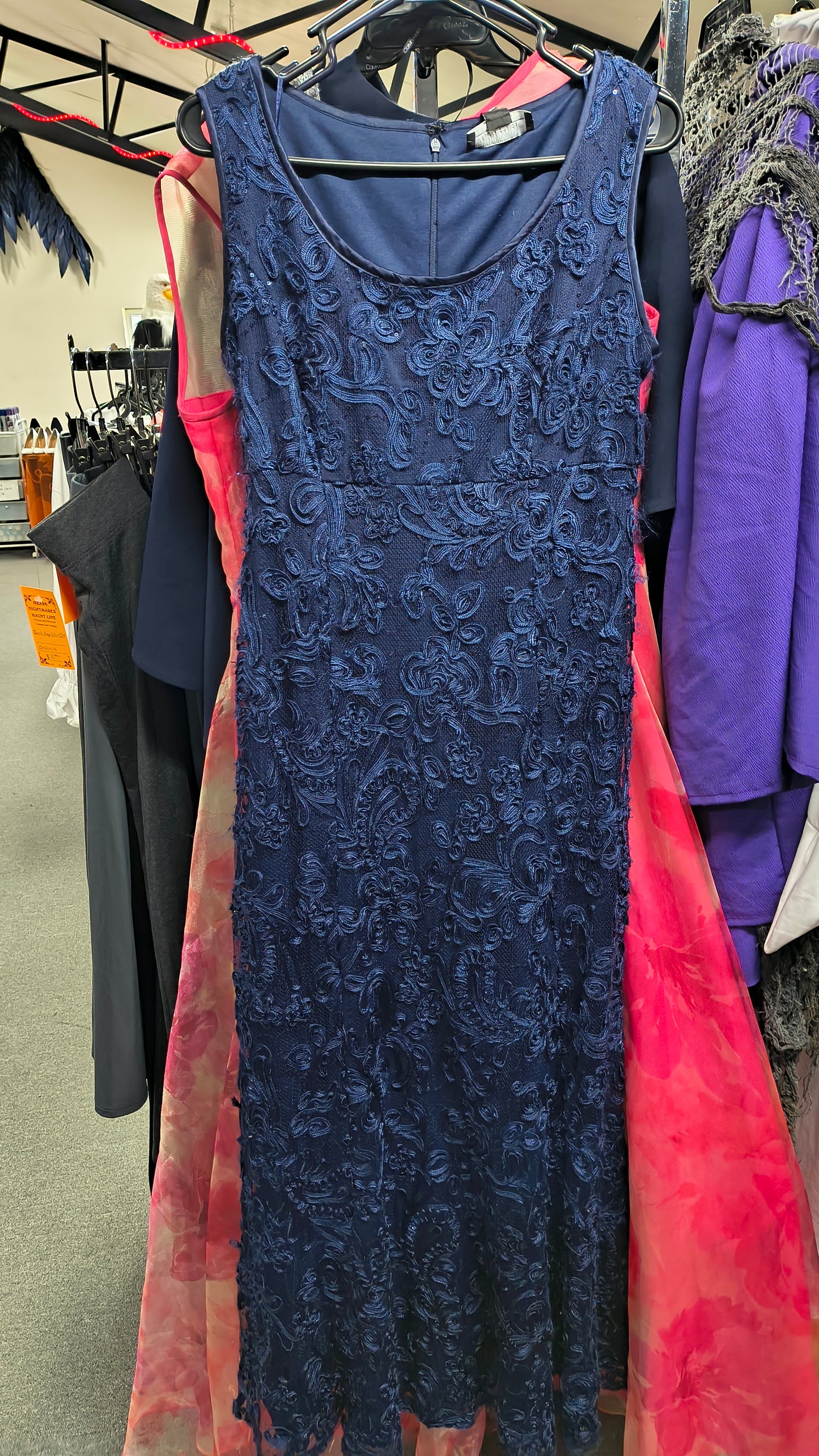 Blue Embroidery Dress - 10P