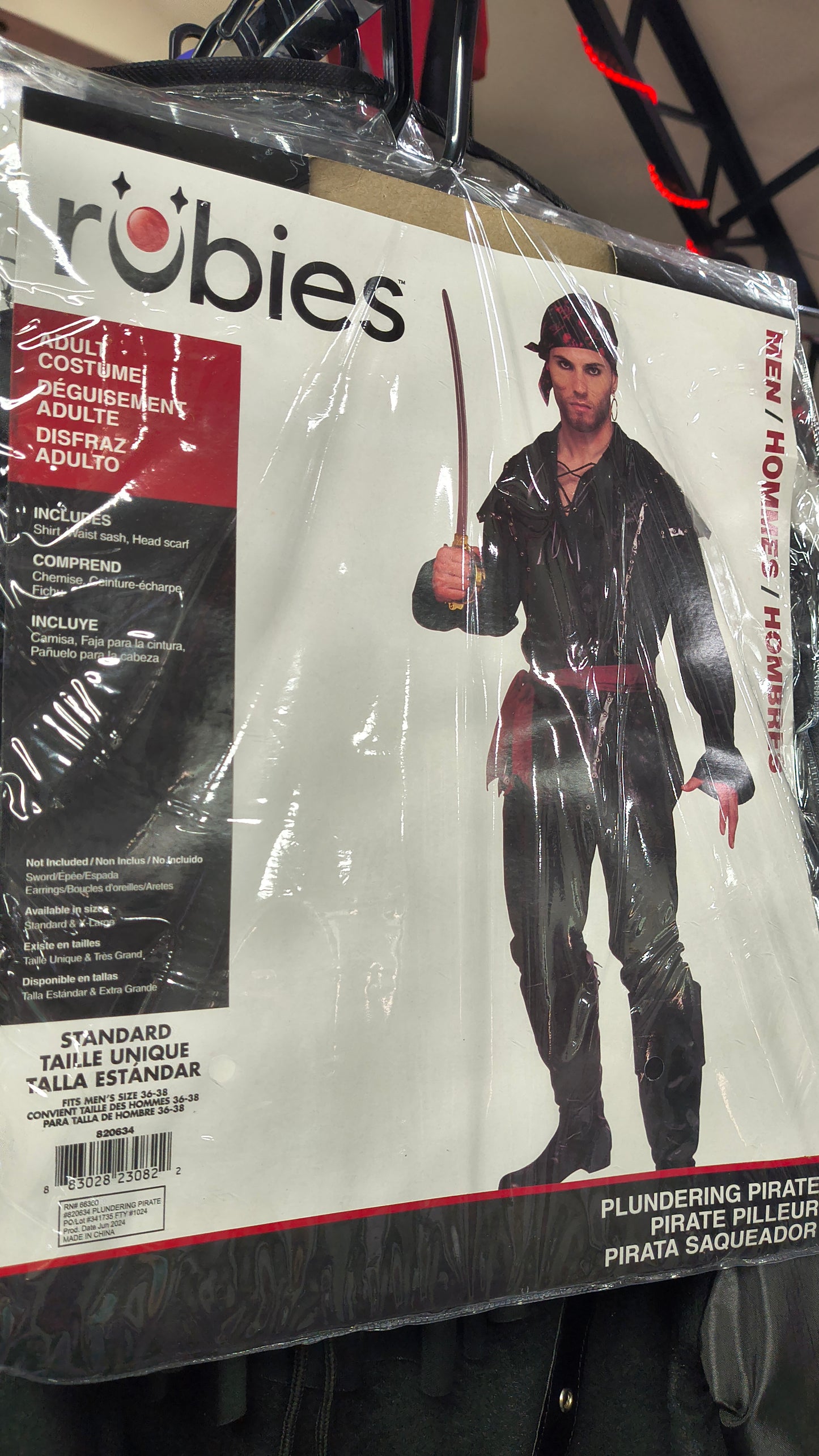 Plundering Pirate - Standard