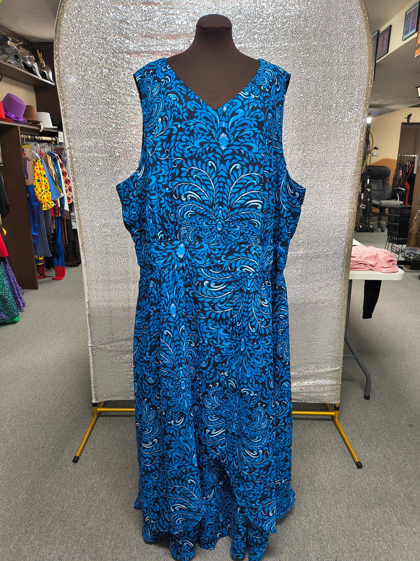 Long Blue Filigree Layered Sleeveless Dress (5X)