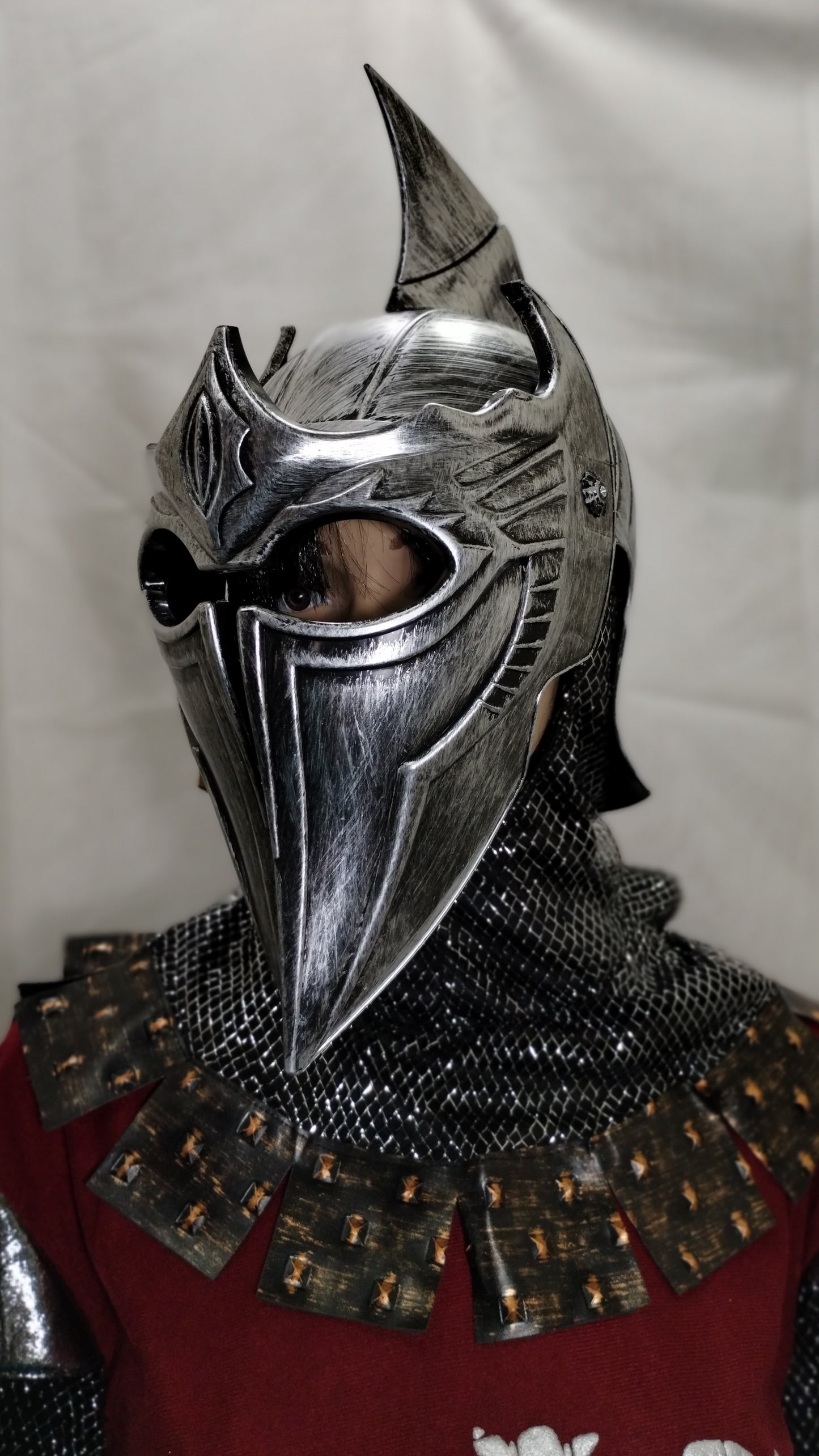 Gladiator Point Helmet - Silver