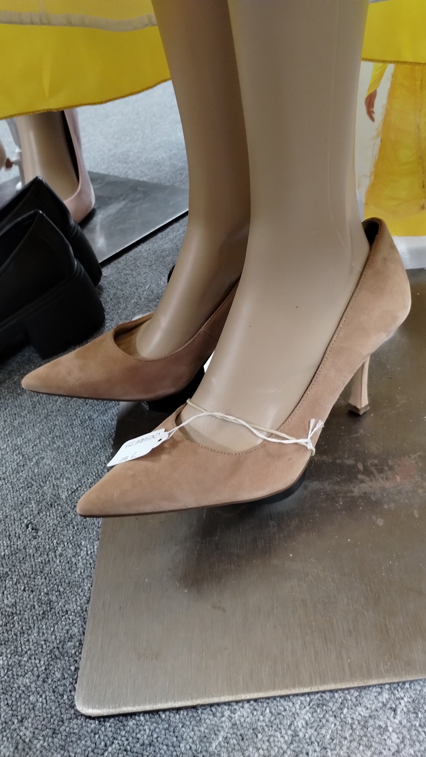 Tan Suede Heels (8)