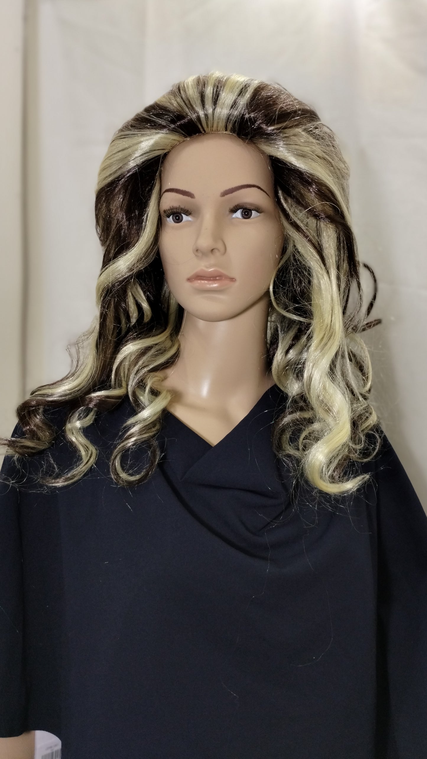 Brown and Blonde Anita Cocktail Wig